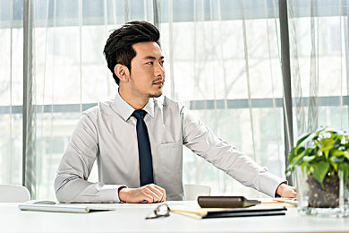 男生的小困困放在女生的困困里：硬核驾驶邂逅治愈叙事，公路回声开启独特情感旅程-5