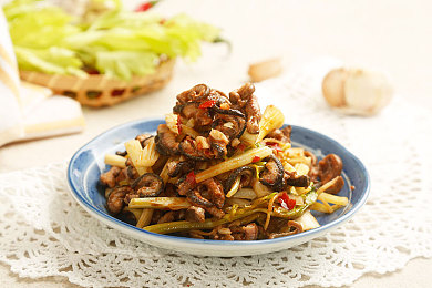 珍妮动画：帧绘飞驰，手绘都市的极速传说-2