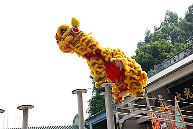 中文字幕国产av：驾驭本土超跑，体验极致竞速快感-2