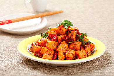 男生女生叉叉APP:竞速与社交交织,虚拟都市中的匹配狂飙之旅-2