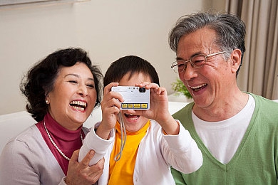 黄色软件3.03下载:极速代码新版上线,黑客入侵模式考验程序员交通管控能力-3