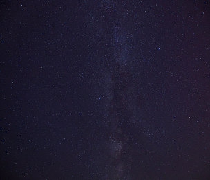 男生和女生差差a pp：赛车手游创新性别驾驶系统，实测数据揭示风格差异真相-4