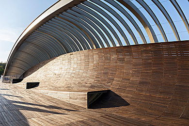 十大禁黄app：揭秘非法改装黑市，挑战极速净化都市法则-2