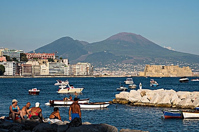 91麻豆天美精栋蜜桃传媒广告业务:虚拟巨头营销挑战,《传媒帝国》深度攻略今日揭晓-3