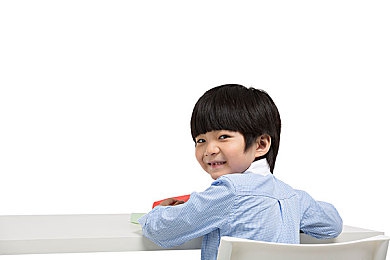 国产剧情乱伦：血脉引擎，抉择赛道，家族暗涌与极速伦理的迷局-4