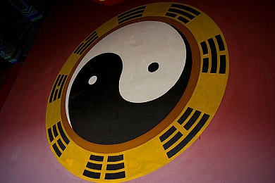 妇一区二区三区:极速女神破界驰骋,女性力量重塑虚拟赛道新格局-4