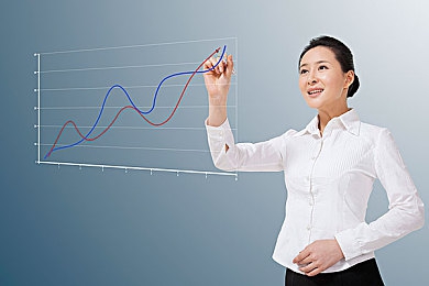 男生用肌肌捅女生的肌肌：轰鸣之心与流线之舞，赛道上的力量美学对决-4