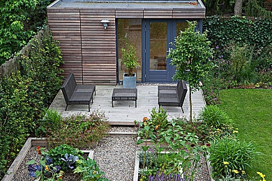 男生把积极放到女生积极里面软件APP：当心跳与引擎在赛道共鸣中交织-4