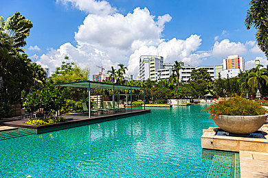 黄色APP软件下载3.03：霓虹都市隐藏涂装揭秘，解锁传奇柠檬黄闪电攻略-1