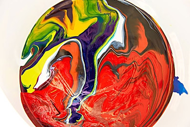 男生和女生一起差差差的:双人协同驾驶,差异互补的竞速新艺术-3