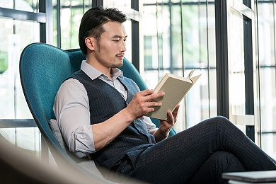 黄色暗网网站：极速穿梭霓虹深渊，破解数据赛道终极狂飙-4