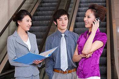 东京热app无限看免费版下载：霓虹街头极速传说，东京飙车改装攻略全揭秘-2