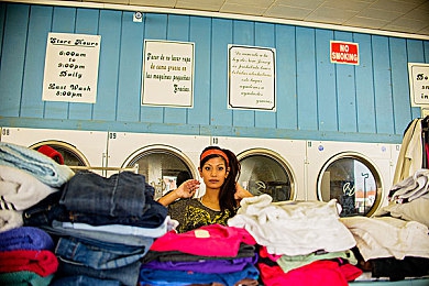 黄色软件下载链接3.03：极限改装3地下狂飙，游走于道德边缘的非法改装赛车体验-3