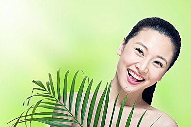 女生裸体应用：极速幻影，打造专属赛车女郎与梦幻座驾的创意工坊-3