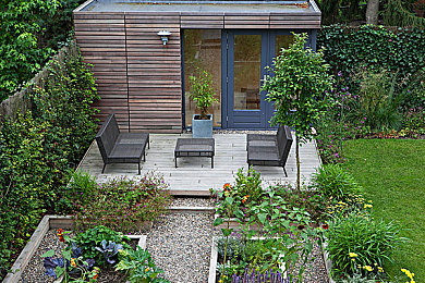 打扑克打得又叫又疼:卡牌与赛车融合新游上线,策略狂飙体验双重刺激-5