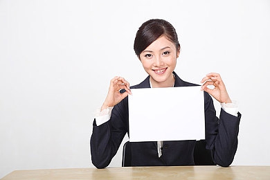 国内aV：王牌极速今日上线，真实城市赛道与深度改装系统引爆竞速热潮-5