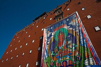 男生和女生搞基网站：《极速无界》今日上线，羁绊系统开启竞速游戏协作新纪元