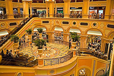 懆逼软件：当方向盘成为身体延伸，轮胎与赛道低语时-2