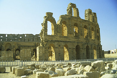 国产乱伦做爱:极速血脉深度评测,国产赛车家族内斗下的特色竞速体验-2