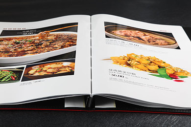 18岁以下不能下载的软件:《极限车魂:街头法则》今日全球上线,硬核驾驶与成人叙事引爆争议-2