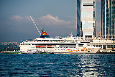 男男GV：双人协同竞速新作发布，深度解析赛道双雄的极致配合之道-3