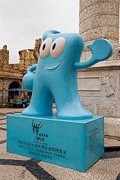 黄3.3.0：经典赛车游戏隐藏改装方案曝光，平民座驾逆袭顶级超跑之路-4