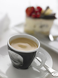 后进式大肥臀：极速尾随，空气动力学中的隐形超车艺术-4