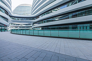 免费10大禁黄软件：霓虹飞驰，数据净化者的道德竞速之旅-5