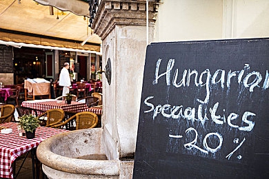 福建奶牛大菠萝：竞速与农场经营碰撞，全新融合游戏今日引爆热议-2