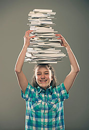 西施无小内无小爱心背景：霓裳飞车倾城之旅，水墨竞速开启古风自由驾驶新境界-4