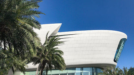 国产亚洲成人AV：深度解析近期热门竞速作品，体验都市赛道与改装魅力-4