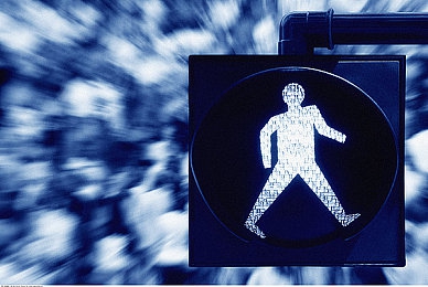 男人的香蕉插进女人的桃子里:鲜果飞车穿梭于缤纷桃林赛道-5