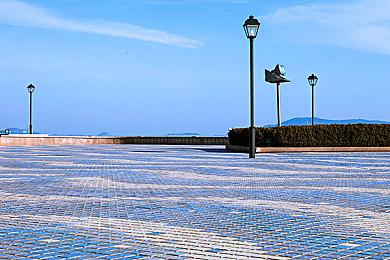 黄色aPP3.03：故障美学下的数字狂飙，破序者与数据崩塌的竞速之旅-4