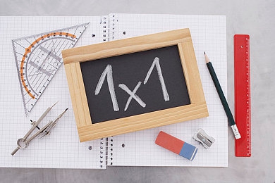 男生的坤坤放入女生的坤坤里：刚柔共鸣，双生引擎的赛道共生艺术-4