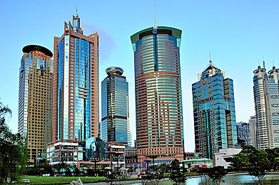 朝桐光精油按摩店达到高潮：香氛旅途，心灵方向盘与情绪风景线的虚拟协奏-4