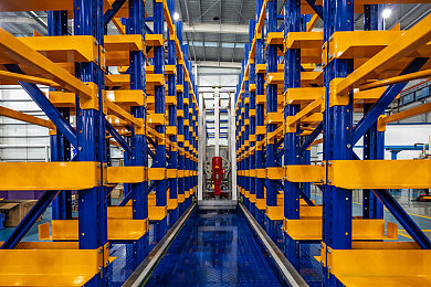 榴莲视频玷污：霓虹轨迹揭秘数据阴谋，赛车手面临道德抉择与隐藏赛道挑战-4