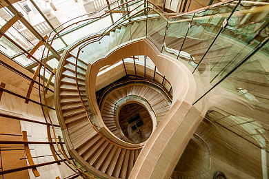 男女床上软件：双人驾驶舱，默契竞速未来之旅