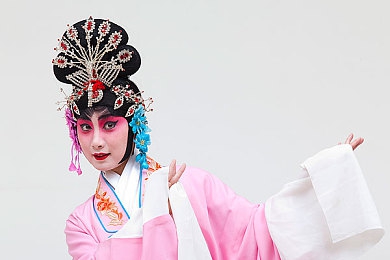 好 色 先 生·TV:霓虹都市极速狂飙,赛博竞速新作掀起视觉风暴-5