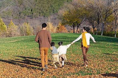 前入式动态图：《极限车魂》以第一视角革新竞速，动态视效打造沉浸驾驶风暴-5