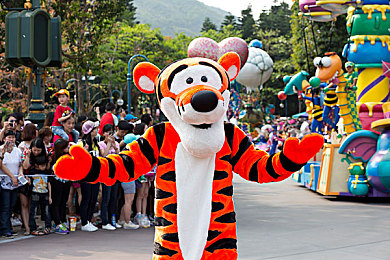 国产Chinese大学生Gay：梧桐赛道上的低多边形青春狂想曲-3