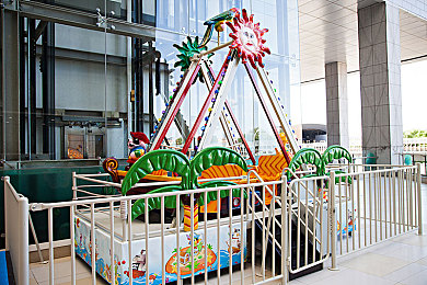 成人福利App导航：极限狂飙隐藏玩法揭秘，解锁特殊车辆与剧情结局-3