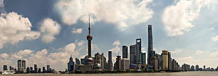 张婉莹视频暑假作业：墨西哥画卷，轮胎下的虚拟旅行日记-3