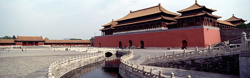 91网暴：极限狂飙新赛道引热议，玩家挑战高难度设计引发社区技术探讨-5