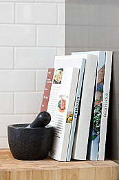 看污软件：黑客赛车新作发售，编程与极速融合颠覆传统玩法-2