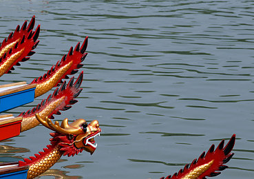 男生操女生的App：谐音梗引爆热议，赛道女神以人机协同革新竞速游戏体验-4