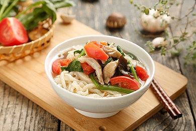 XDEVIOS中文免费版安装2.4.5：极速狂飙新纪元，真实赛车模拟大作免费畅玩-2