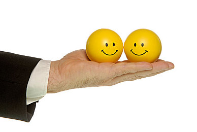 爱情岛亚洲自拍论坛：极速情缘，虚拟赛道上的社交冒险之旅-5