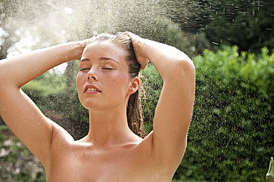 水母娘娘50厘米消失术：幻海极速传说新技能颠覆竞速体验，量子穿梭引领战术革新-2