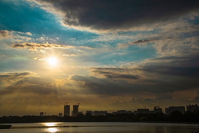 黄色软件404：公平竞赛守护者行动，极速地平线霓虹封禁违规插件维护游戏环境-4