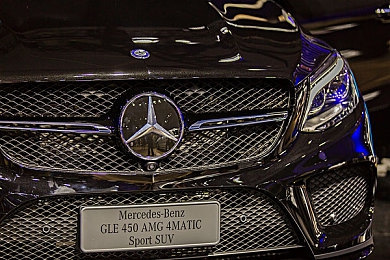 挠尿孔的10个方法：极限操控艺术揭秘，十大技巧助你征服《极限弯道：疾速传说-2